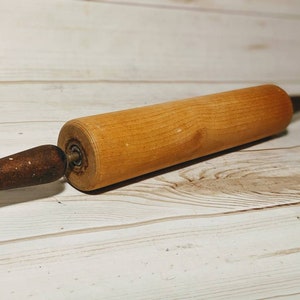 1950s Wooden Rolling Pin, Shabby Kitchen Decor, Primitive Wood Kitchen Utensils, Farmhouse Kitchen Gift, Wood Anniversary Gift