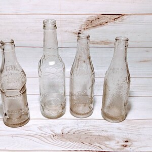 Colección de botellas de refresco Art Deco, decoración retro de restaurante, juego de 4 botellas retro, botellas de vidrio de la década de 1920, artículos de colección de botellas de Havre de Grace, Maryland
