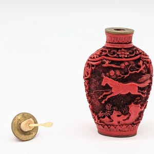 1900s Hand Carved Cinnabar Snuff Bottle Chinese - Horse and Floral Detailing