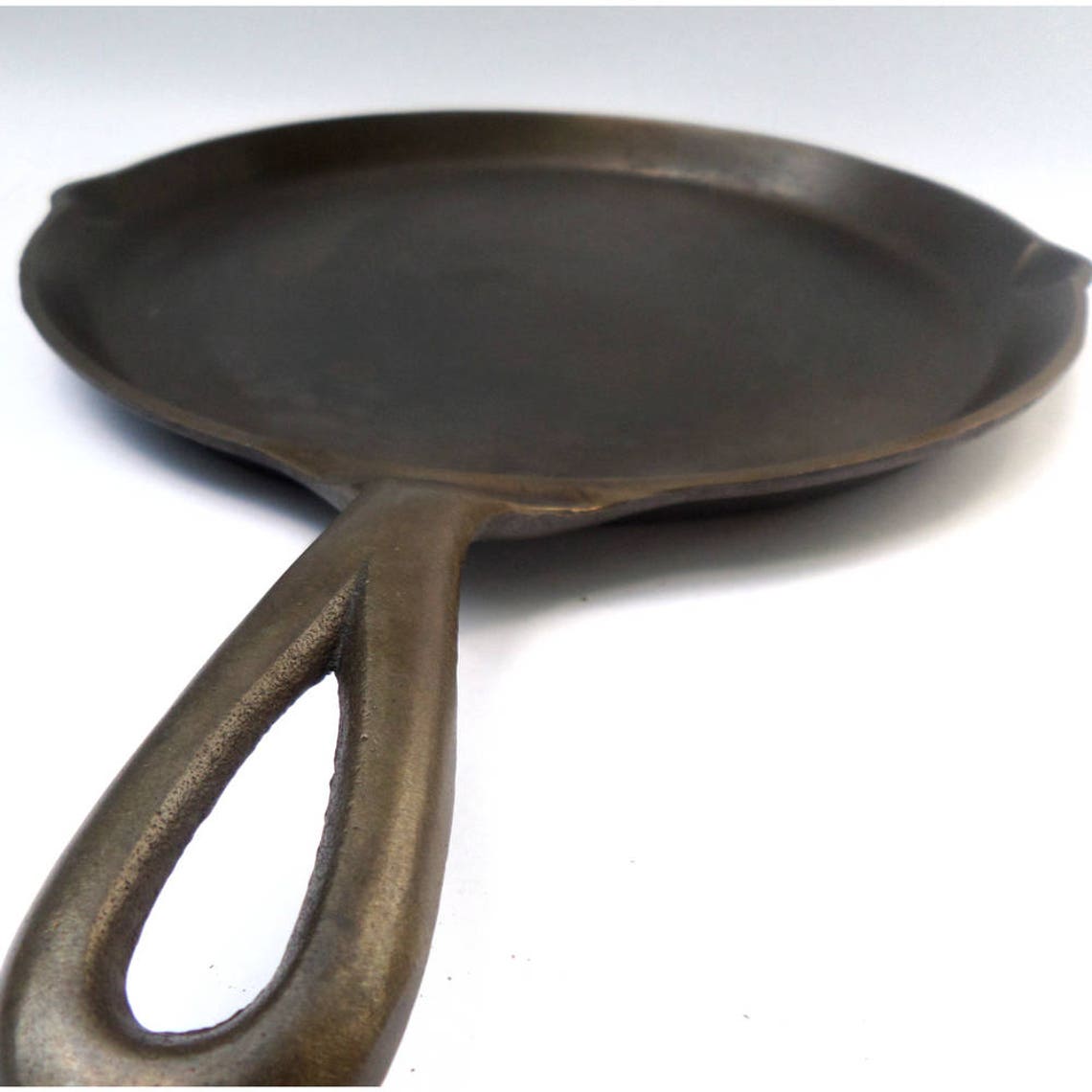 Griswold Cast Iron Skillet Griddle No.108 Cast Iron Cookware Etsy