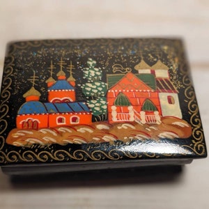 Hand Painted Russian Black Lacquer Box with Lid Moscow Baroque Scene, Vanity Storage Box for Jewelry, Proposal Ring Trinket Box Gift for Her