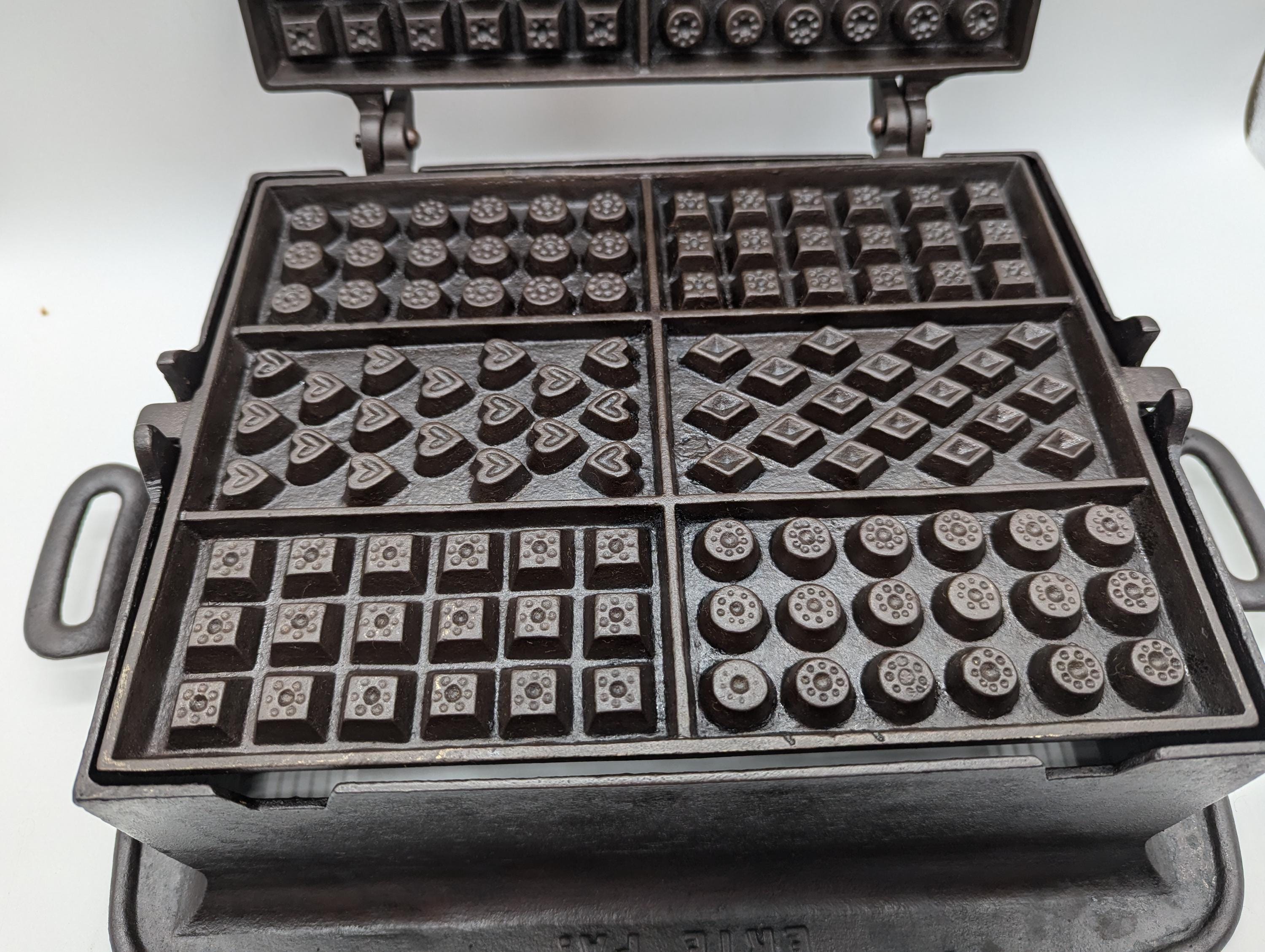 Rare Griswold #00 Waffle Iron W/ Base - Erie PA P/N 910 911 903 - Etsy