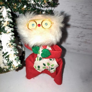 Vintage Santa Claus Pixie Elf, Ornament (3808)