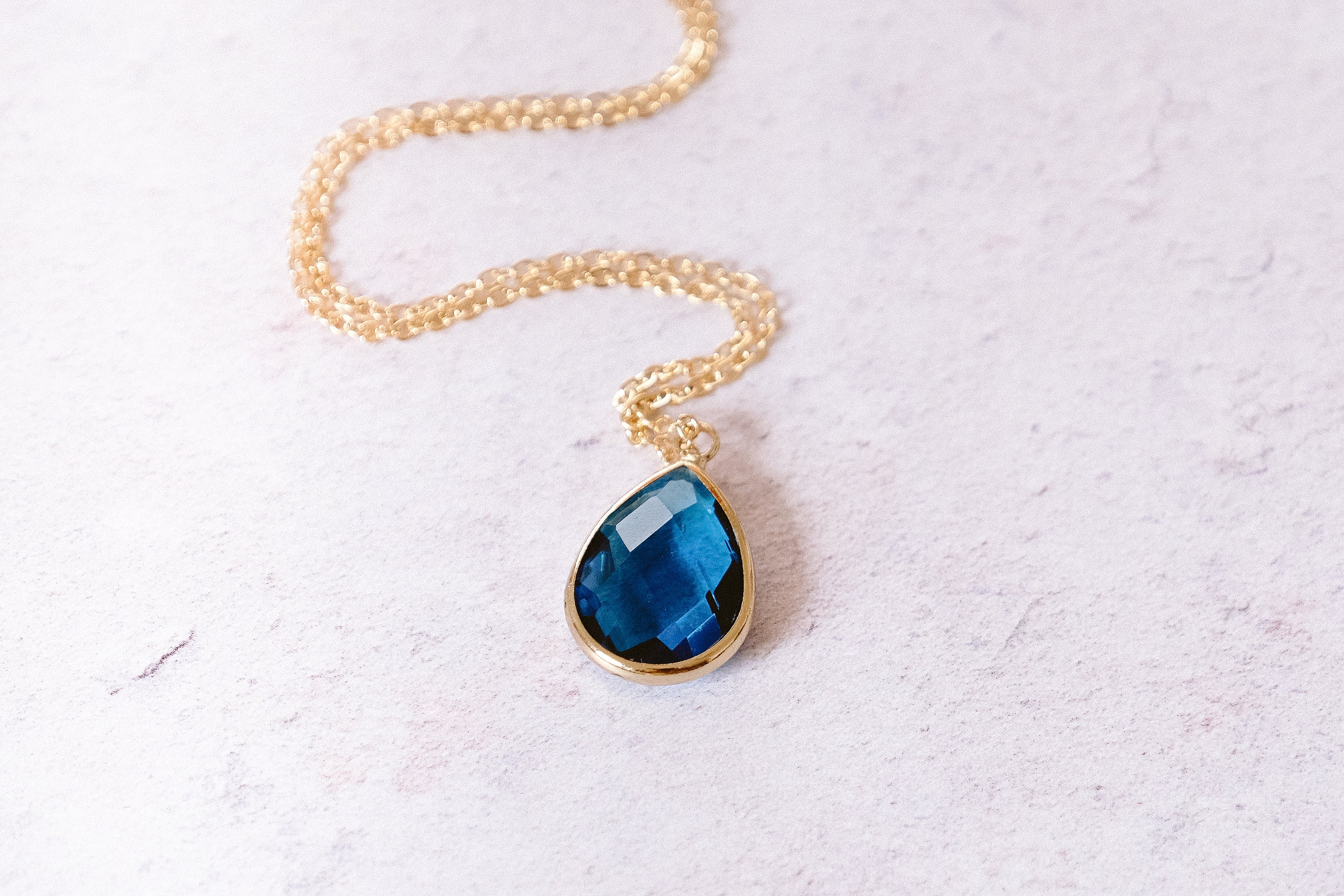 sapphire mothers necklace