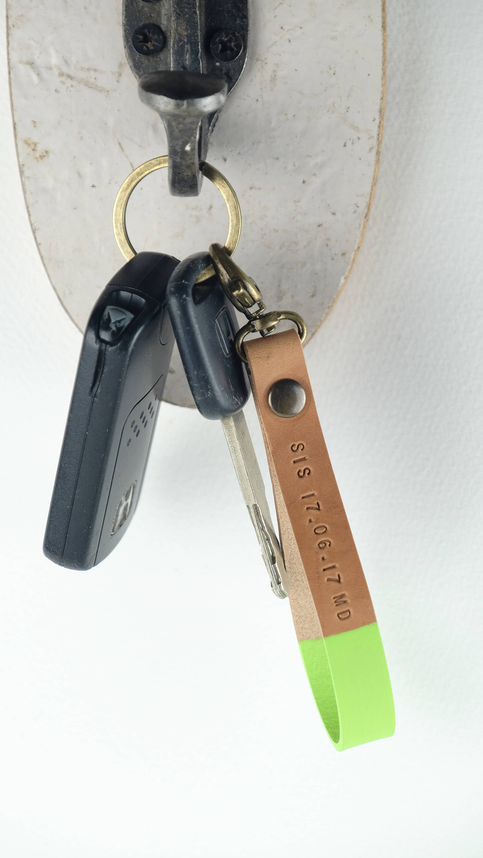 Mint Keyring Custom Leather Keyrings, Colorful Keyring, 3rd Anniversary Leather for Her