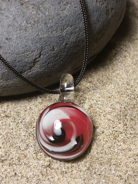 Pendente di vetro, vetro di arte, gioielli in vetro soffiato