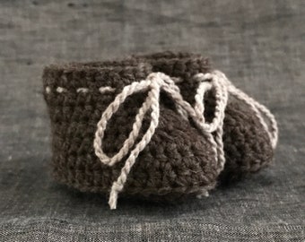 Natural Wool Baby Shoes - Gender Neutral Infant Booties - 0 to 3 Months or 3 to 5 Months