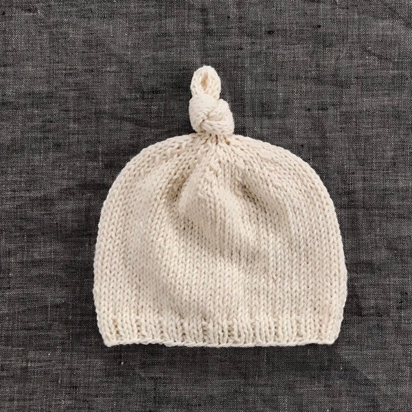 Knotted Baby Hat in Organic Cotton - 0 to 3 or 3 to 6 Months