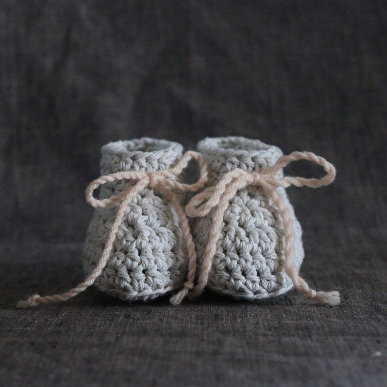 Light Grey Baby Booties with Light Pink Ties 3 to 6 Months image 1