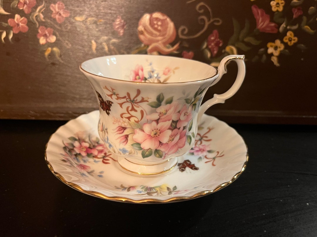 Royal Albert Vintage Tea Cup and Saucer, Men's Cup, Bone China England