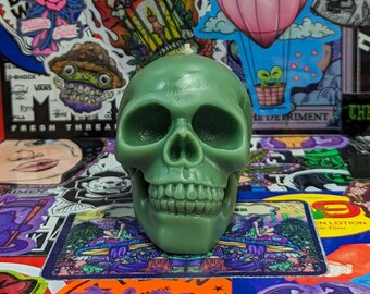Evergreen Skull Candle, Green Beeswax/Coconut Wax Blend 6oz Hemp Wick