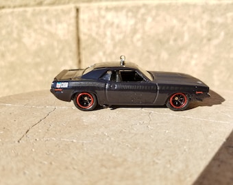 Christmas ornament, 1970 Plymouth AAR Barracuda car accessories ornament, Mopar muscle car, Dream car, Street Rod, Car Show, Classic Fast