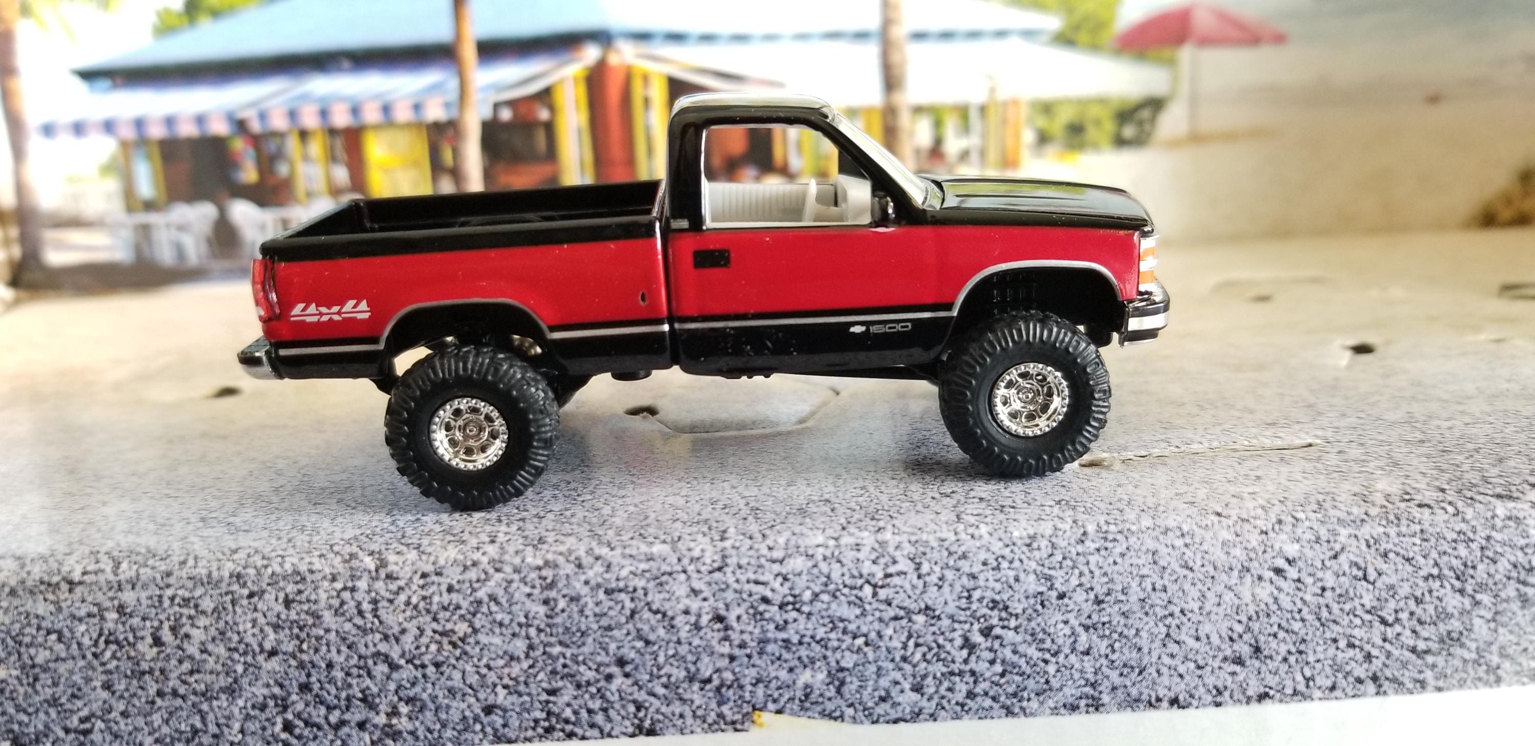 Christmas ornament, 1993 Chevy Silverado 1500 4x4 off road Pickup truck ornament Die cast  Accessories mirror charm,  Squarebody Muscle