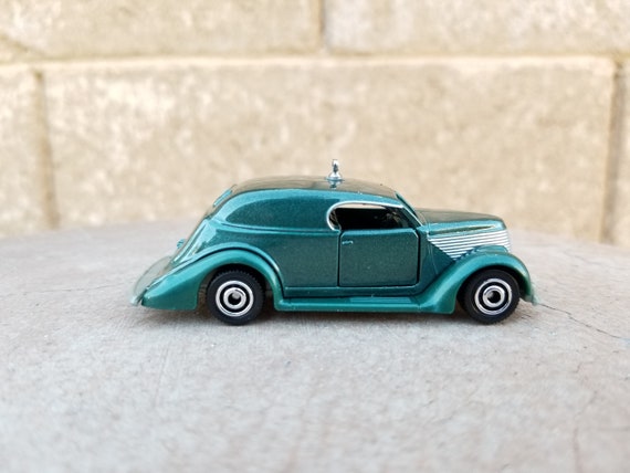 MATCHBOX 1936 FORD SEDAN CUSTOM SUPERFAST 2020