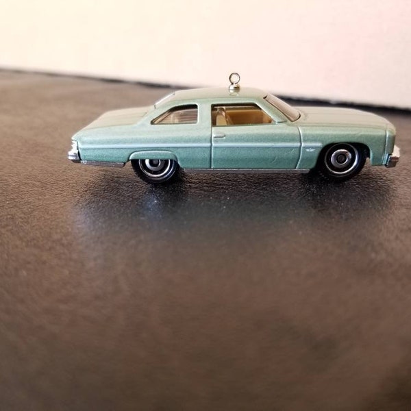 Christmas ornament, '75 Chevy Caprice die cast ornament car Accessories, car mirror charm, Classic Retro style movie, Cruiser, Low rider