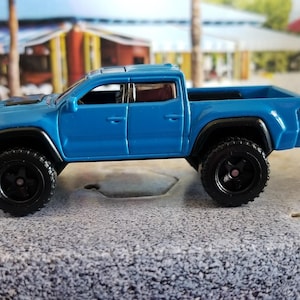 Christmas ornament, 2020 Toyota Tacoma, retro pop culture, pickup truck off road, Truck accessories decor 4x4 mirror charm hanger TRD adorno