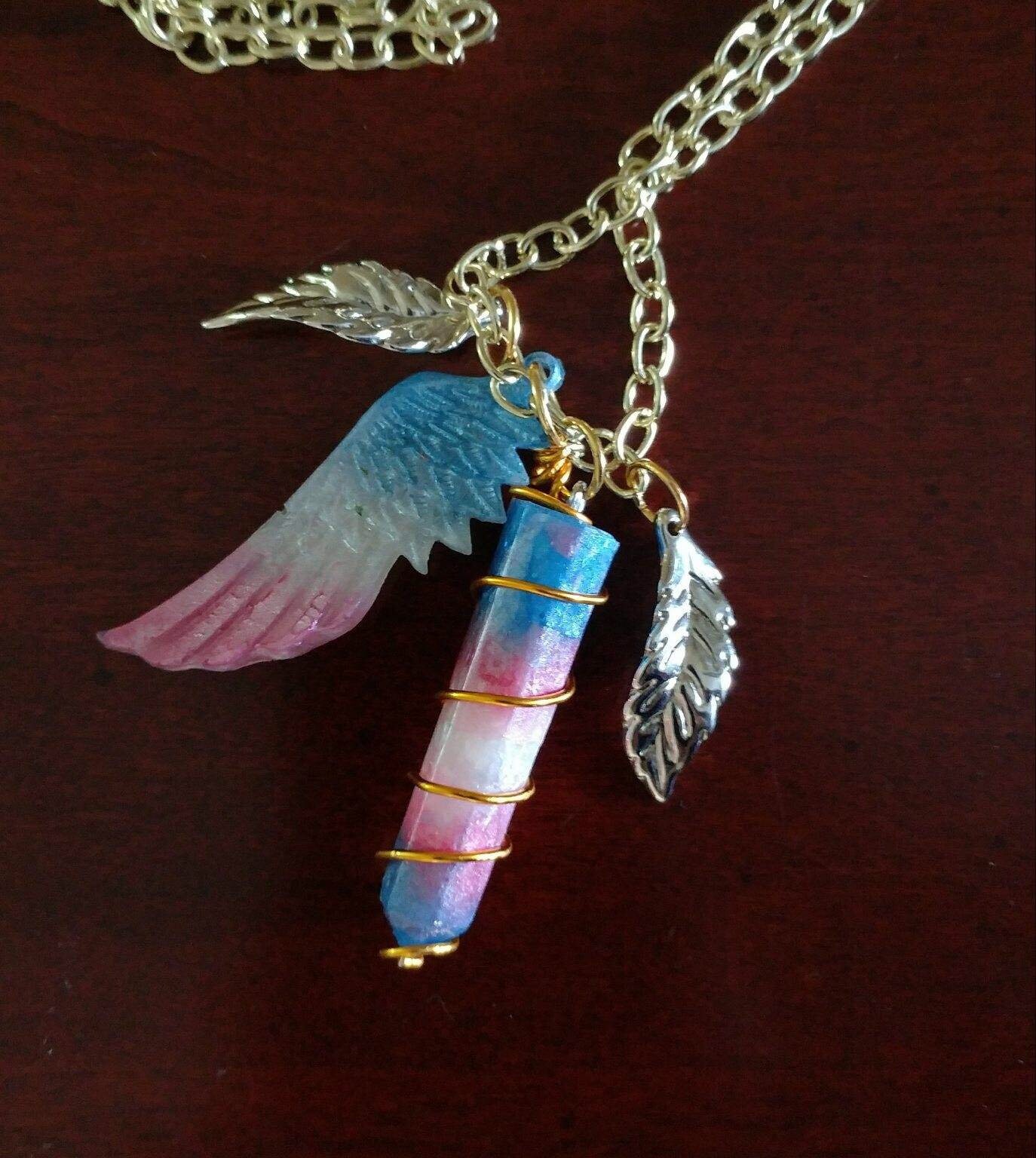 Pride pendant necklace