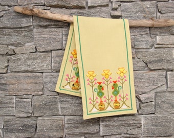 Vintage Swedish Yellow Cross Stitch Embroidery Table Runner With Easter Chicken And Flower Pattern, Farmhouse Kitchen Spring Table Runner