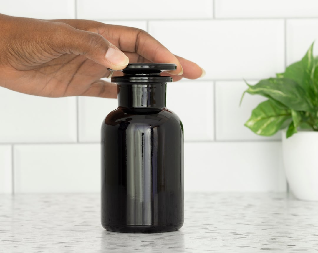 UV Glass Apothecary Jar 250ml 8 Oz Glass Jar Airtight Vintage Style