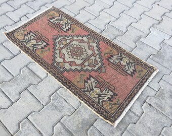 2x3 rug, small vintage rug, small turkish rug, oushak rug 2x3, 2x3 small rug, boho rug, door mat rug, 2x3 area rug, bedroom rug, 1.6x3.1 FT