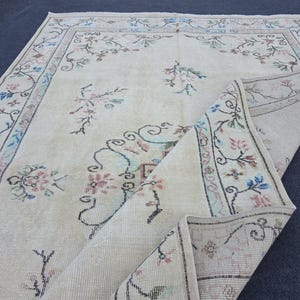 Handwoven Beige Oushak Rug: 5.6x8.8 ft. Vintage Turkish Area Rug