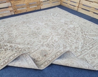 10x12 Beige Brown Large Medallion Oushak Rug, Vintage Turkish Rug, Hand Knotted Rug, Oversized Rug Living Room Entryway Rug 9.7 x 12.4 Ft