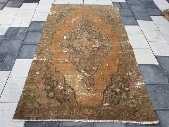 Turkish old carpet Distressed carpet Worn carpet Faded ...