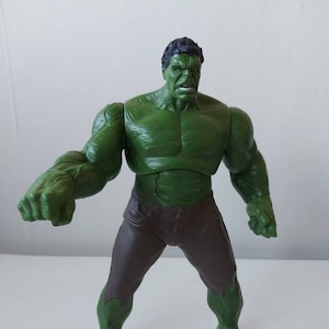 Talking hulk toy hotsell