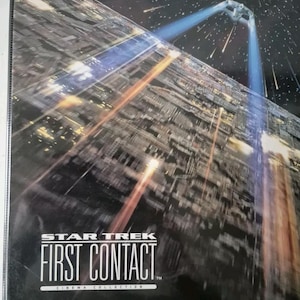 Star Trek Primo contatto vicino al set principale e raccoglitore Chase 99 carte