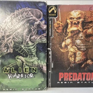 Alien Warrior Vs Predator 14&quot; Resin Statue Diorama Set Limited Edition Palisades