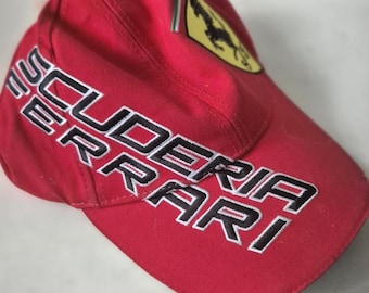 Gorra de la Scuderia Ferrari, gorra del equipo Ferrari vintage de los 2000 con etiquetas, logo Puma