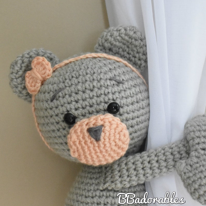 Teddy curtain tieback Spanish Espa\u00f1ol right or left tieback pattern PDF instant download crochet PATTERN English Peaches