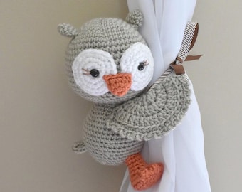 Owl curtain tieback CROCHET PATTERN, right or left tieback pattern PDF - by BBadorables