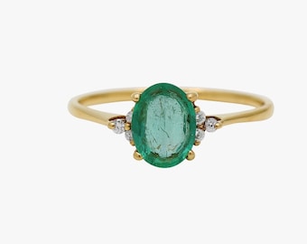 Groene smaragdgroene diamanten ring: 18k geelgoud