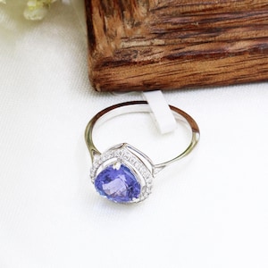 18K White Gold Ring, Blue tanzanite Gemstone Jewelry Ring, Handmade Tanzanite Diamond Ring, Gemstone Jewelry Ring, Birthday Gift