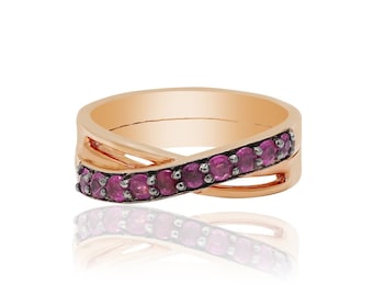 Crossover Ruby Ring: 925 Sterling Silver