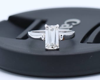 0.48カラットのダイヤモンド18カラットホワイトゴールドリング - Etsy 日本