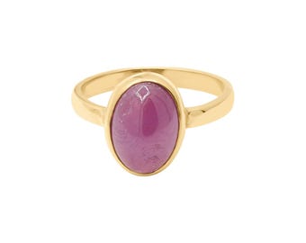 Ruby Oval Cabochon Gemstone Ring : 18k Yellow Gold