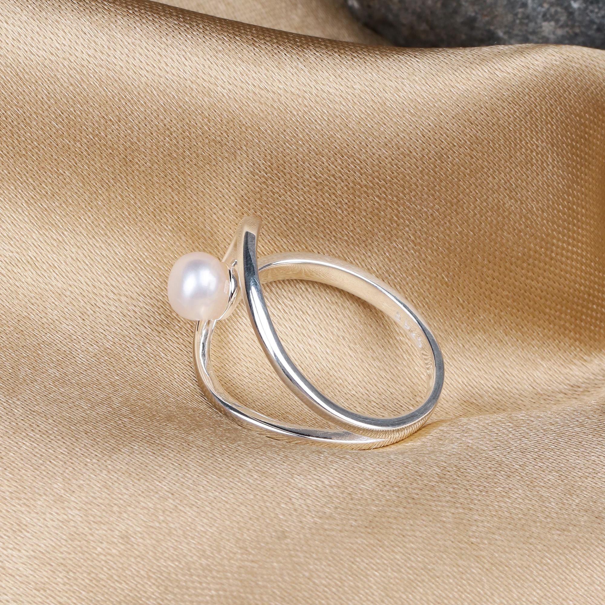 925 Sterling Silver Pearl Ring: Modern Statement Jewelry, Size 7 