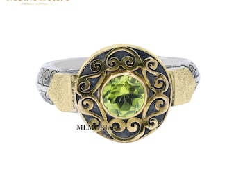 Green Peridot Gemstone Ring : Filigree 925 Sterling Silver Ring