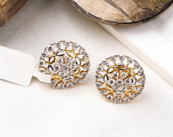 Flower Diamond Stud Earring : 14k Yellow Gold