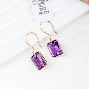Amethyst Earrings, Purple Rectangle Drops in 18k Yellow Gold, Bezel Set