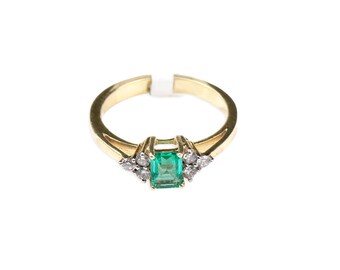 Groene smaragdgroene diamanten ring: 14k geelgoud