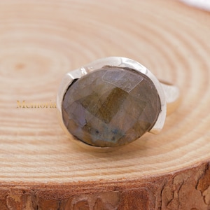 Anillo de labradorita de fuego azul, anillo de plata de ley 925, anillo de piedra preciosa de labradorita, anillo llamativo para mujer, anillo de piedra llamativo, regalo para ella