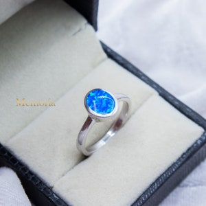 Blue Opal Silver Ring, Fire Blue Opal Gemstone Ring, 925 Sterling Silver Ring, Promise Engagement Ring, Dainty Opal Ring, Minimalist Ring