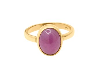 Handmade Ruby Gemstone Ring : 18k Yellow Gold