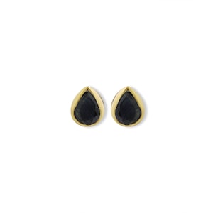 Fine Quality Blue Sapphire Gold Studs Earrings, Minimalist Sapphire Gold Stud Earrings, 9k Yellow Gold Earring, Birthday Gift