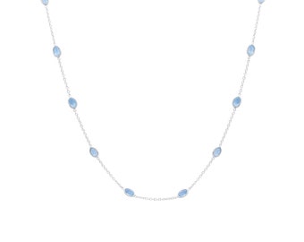 Collier topaze naturelle, petite topaze, collier chaîne en argent, pierre bleue, collier à breloques, cadeau d'anniversaire, cadeaux de fête des mères