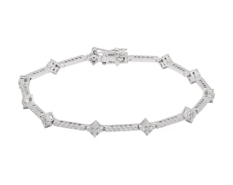 18k White Gold Diamond Bangle Bracelet