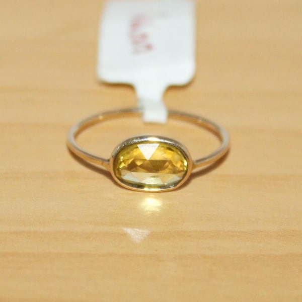 Handmade Yellow Sapphire Ring : 14k Yellow Gold
